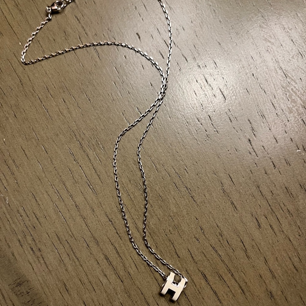 Hermes Mini Pop H pendant WHITE